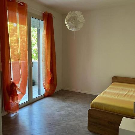 Appartamento Hogar Mami Rimini Esterno foto