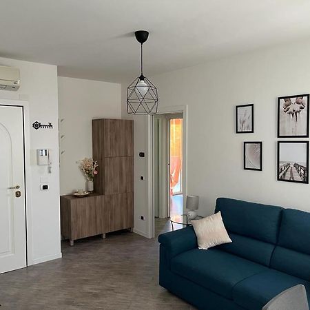 Appartamento Hogar Mami Rimini Esterno foto